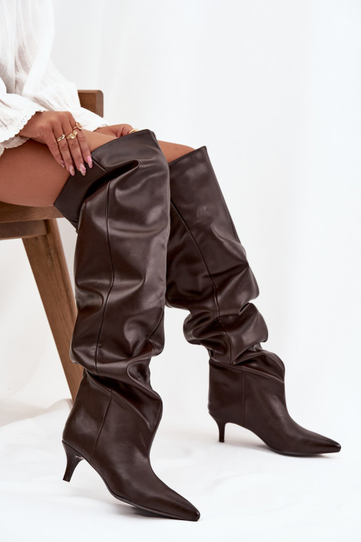 Un modèle convaincant bottes pour femmes avec des talons fins CzekoladoÀe Ysolienne