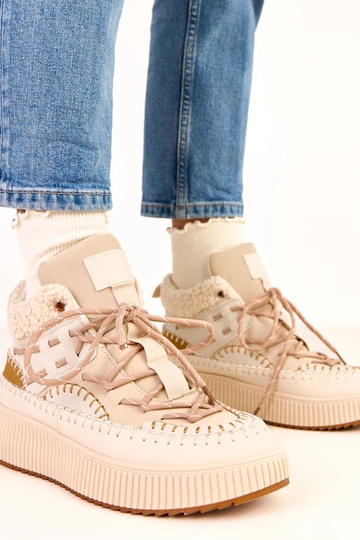 Bottes de neige beiges avec lacets et fourrure Lesly