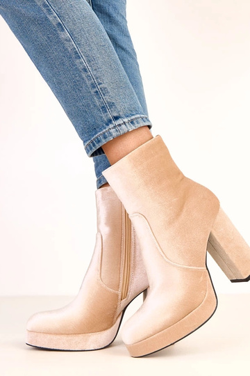 Bottines beiges à talon épais avec finition brillante Asanda 2