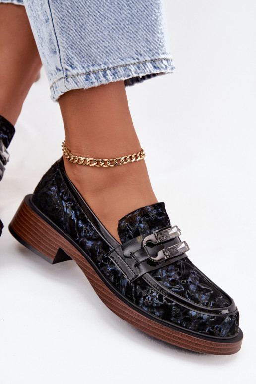 Peau Mocassins en daim Féminin Avec des décorations Detalem D&A MR52-178 couleur noire Peau Mocassins en daim Féminin Avec des décorations Detalem D&A MR52-178 couleur noire