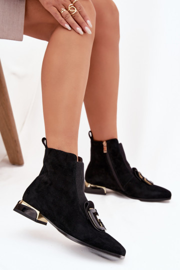 Peau Chaussures en daim Féminin Sur un talon bas avec des ornements D&A MR52-217 couleur noire
