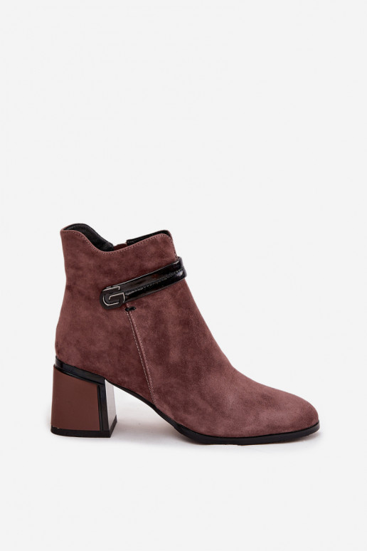 en daim Peau Bottes pour femmes avec des talons décorés réchauffer D&A CR52-650 marron en daim Peau Bottes pour femmes avec des talons décorés réchauffer D&A CR52-650 marron