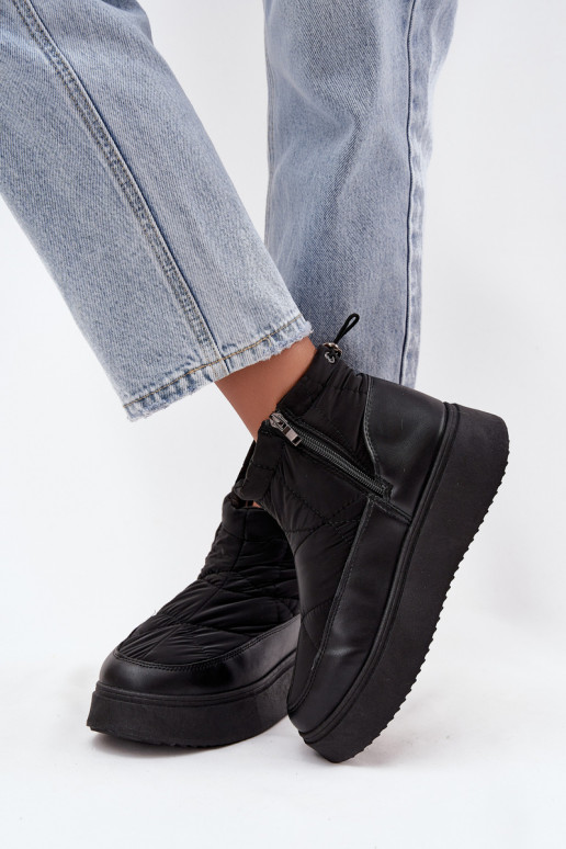 Bottes de neige Féminin avec une plateforme réchauffer avec de la fourrure à l intérieur couleur noire Tahlira Bottes de neige Féminin avec une plateforme réchauffer avec de la fourrure à l intérieur couleur noire Tahlira