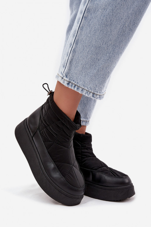 Bottes de neige Féminin avec une plateforme réchauffer avec de la fourrure à l intérieur couleur noire Tahlira Bottes de neige Féminin avec une plateforme réchauffer avec de la fourrure à l intérieur couleur noire Tahlira