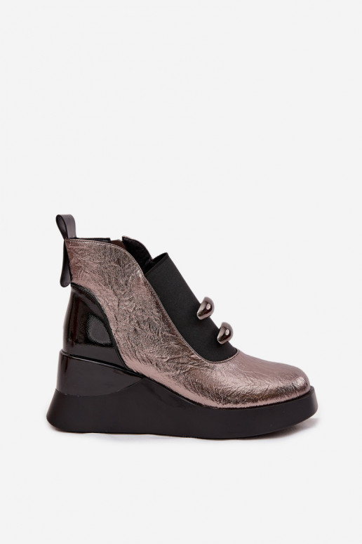 Bottes pour femmes Sur un coin D&A MR52-106 Conception métallique Bottes pour femmes Sur un coin D&A MR52-106 Conception métallique