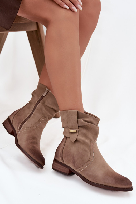 Bottes pour femmes Sur un talon bas Avec des volants réchauffer couleur kaki Gracia Bottes pour femmes Sur un talon bas Avec des volants réchauffer couleur kaki Gracia