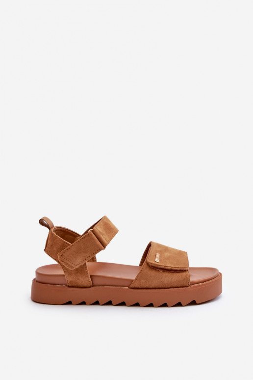 Féminin Sandales en daim avec une plateforme Big Star NN274705 marron Féminin Sandales en daim avec une plateforme Big Star NN274705 marron