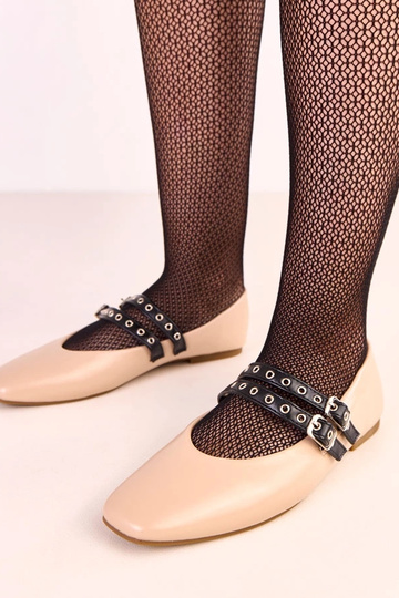 Ballerines beiges avec bout...