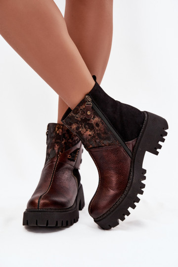 Bottes en cuir isolées avec plateforme, à semelle plate, Tai turiciejka 06140-02, couleur marron