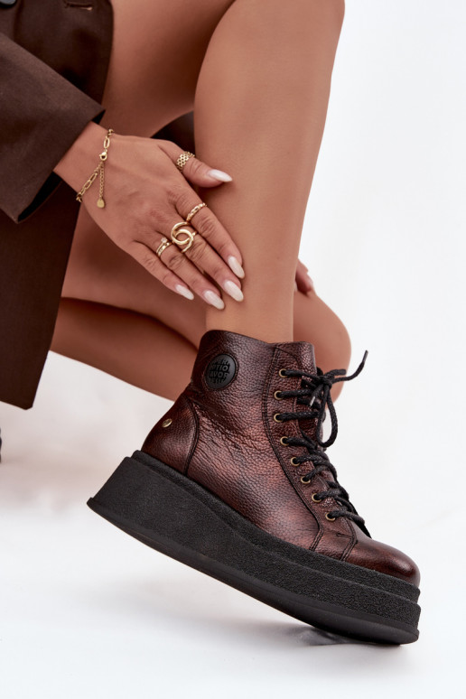 Peau Bottes avec une plateforme Il fautciejka 06309-32 couleur métallique Brąz Peau Bottes avec une plateforme Il fautciejka 06309-32 couleur métallique Brąz