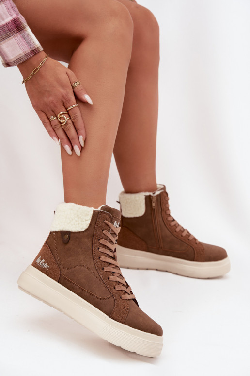 Bottes d hiver Féminin avec échauffement Lee Cooper LCJ-25-01-3735 marron Bottes d hiver Féminin avec échauffement Lee Cooper LCJ-25-01-3735 marron