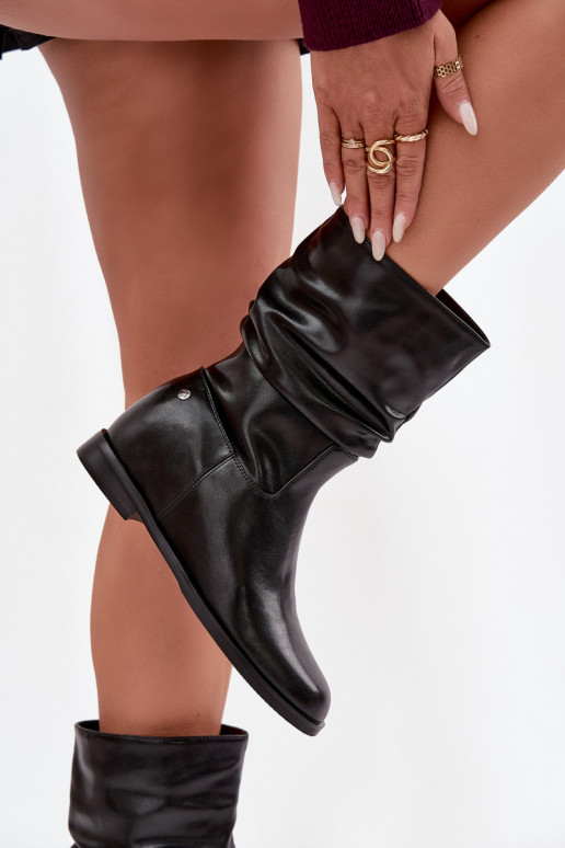 Peau Bottes pour femmes Avec des volants réchauffer Il fautciejka K7211-01 couleur noire Peau Bottes pour femmes Avec des volants réchauffer Il fautciejka K7211-01 couleur noire