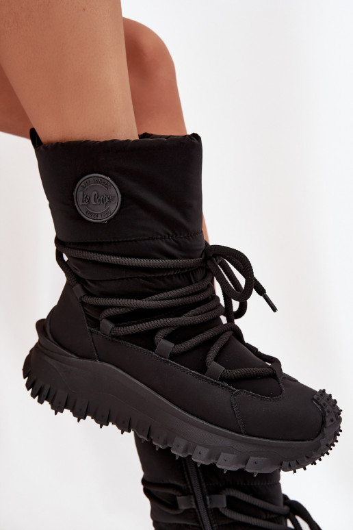 Peau Bottes de neige avec une plateforme Lee Cooper LCJ-25-12-3660 couleur noire Peau Bottes de neige avec une plateforme Lee Cooper LCJ-25-12-3660 couleur noire