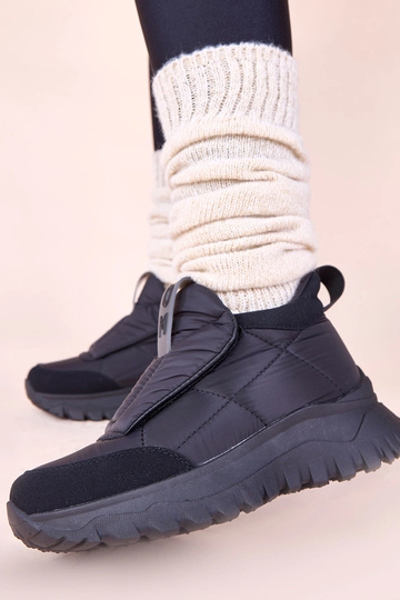 Bottes de neige noires pour femmes avec fermeture auto-agrippante Penny 2