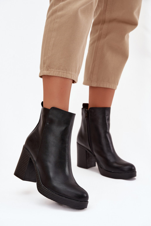 Bottes pour femmes couleur noire Ryselle