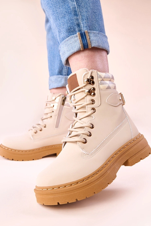Bottines couleur sable chaudes en...