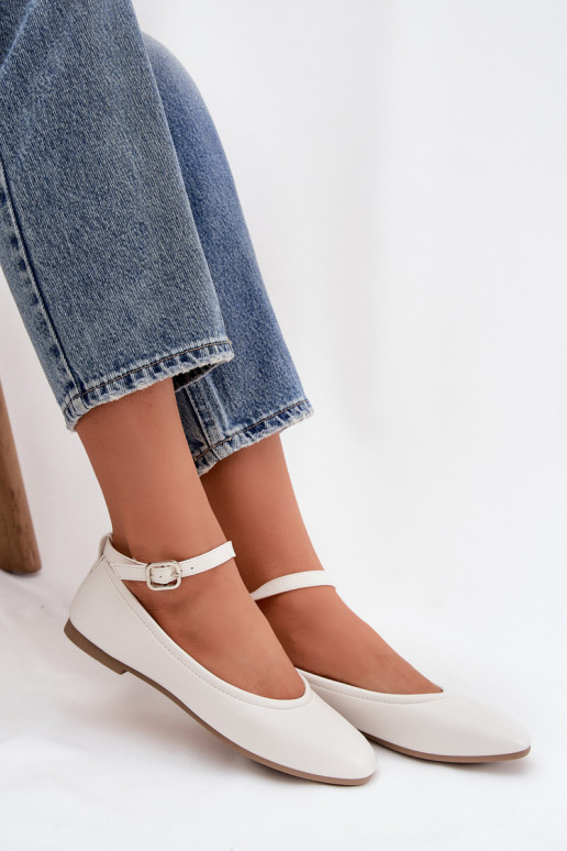 Ballerines Féminin avec des sangles I avec boucles couleur blanche Janelor