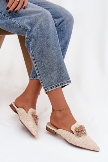 Pantoufles pour femmes avec des ornements beige Katrine