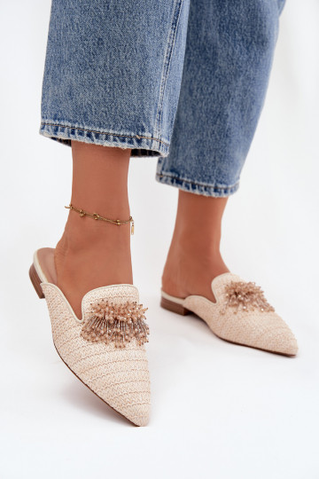 Pantoufles pour femmes avec des ornements beige Katrine 2