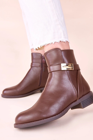 Bottines marron classiques avec ornement doré sur la sangle Nefera
