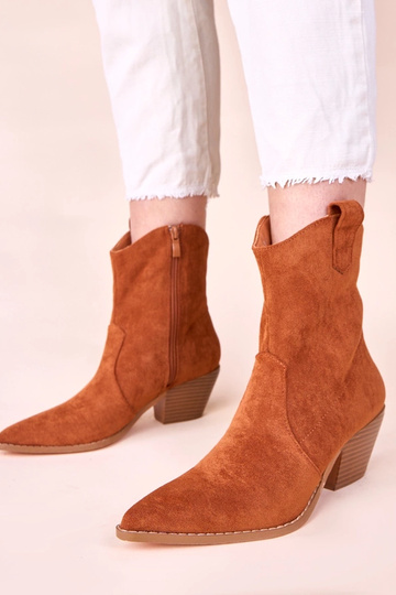 Bottines marron de style cowboy sur talon bloc Alka 2