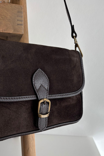 Sac en suède artificiel de type messager chocolat Norla 2