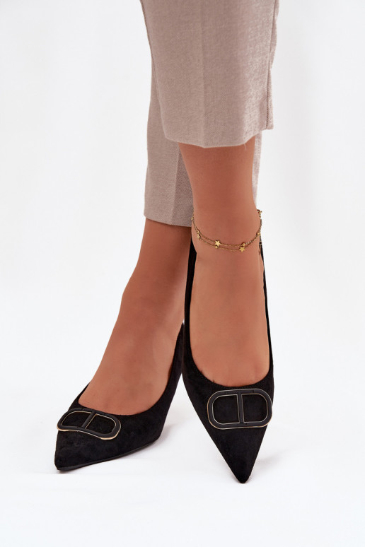 chaussures à talons hauts Féminin Avec des décorations Detalem couleur noire Amelora