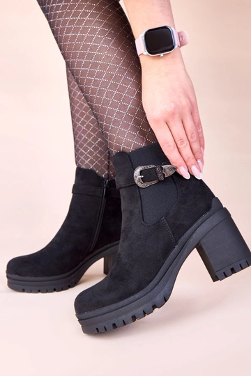 Bottines noires à talon avec boucle décorative Gwella 2