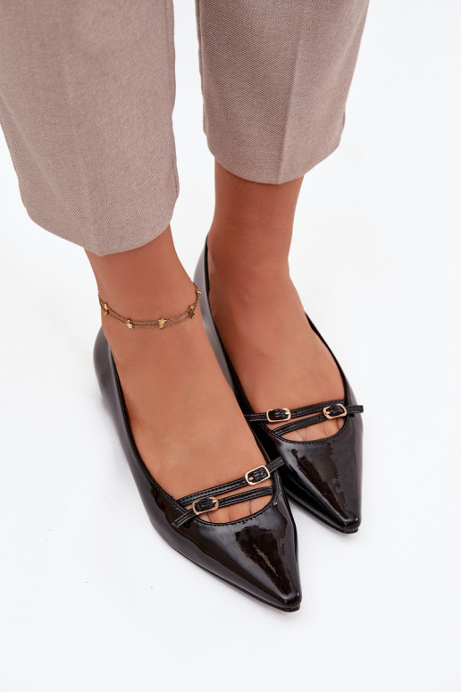 Ballerines laquées avec des sangles couleur noire Zarelia