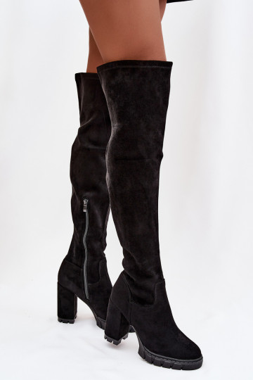 Bottes longues féminines au-dessus du genou avec talons en suède synthétique couleur noire Tahlina 2