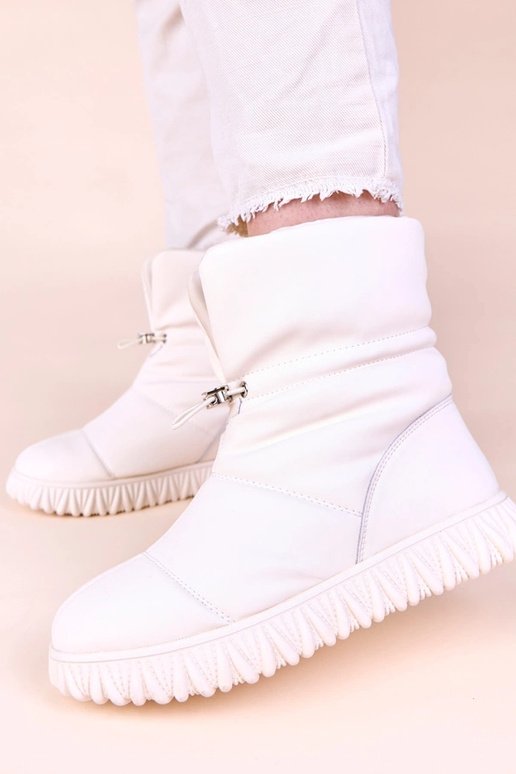 Bottes de neige en cuir naturel...