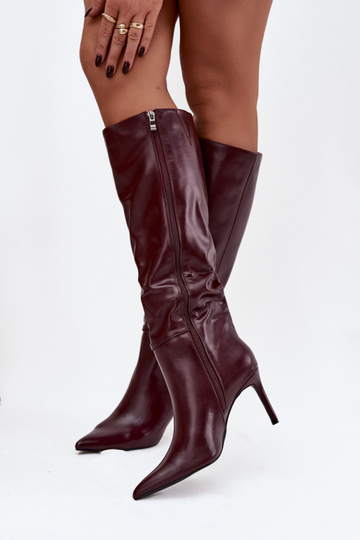 Bottes longues pour femmes avec talons fins et sangles couleur bordeaux Lisanne