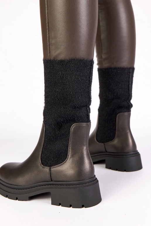 Bottines grises avec élastique et...