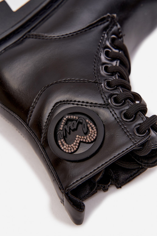 Bottes enfants isolées avec fourrure intérieure et ornements LOVE, couleur noire, Rosaira