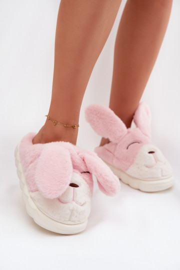 avec un manteau de fourrure Chaussons Féminin Lapins couleur rose Faylen 2