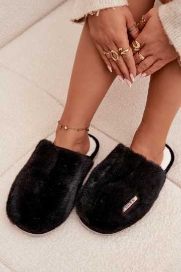Claquettes noires pour femmes avec fourrure Belinna