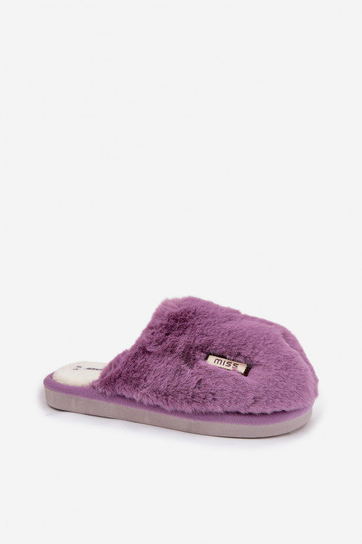 avec un manteau de fourrure Chaussons Féminin Couleur violette Belinna