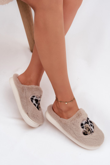 Mules Amandra couleur sable avec fourrure et cœurs
