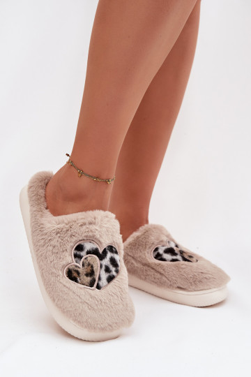 Mules Amandra couleur sable avec fourrure et cœurs 2