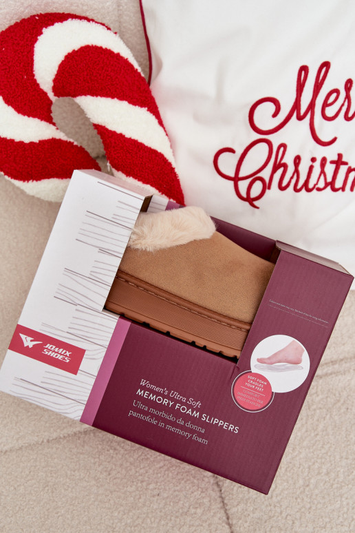 Chaussons Féminin avec un manteau de fourrure marron Eveline