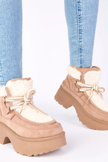 Bottes de neige beiges foncées avec fausse fourrure sur plateforme „Ziza" 2