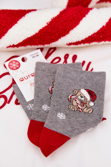 Chaussettes de Noël pour femmes grises avec flocons et oursons avec Père Noël 2