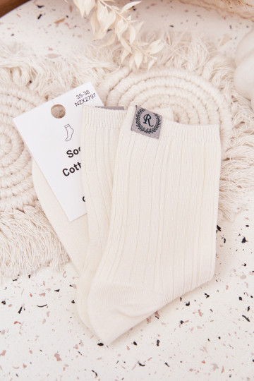 Chaussettes en coton avec des bandes Féminin couleur ivoire 2
