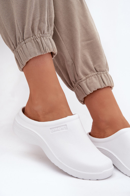 Pantoufles légères Chaussons Sabots Féminin couleur blanche Parissa