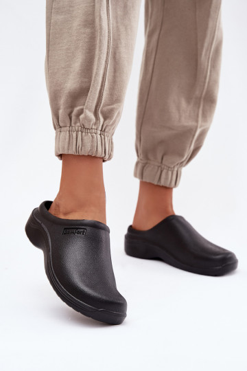 Pantoufles légères Chaussons Sabots Féminin couleur noire Parissa 2