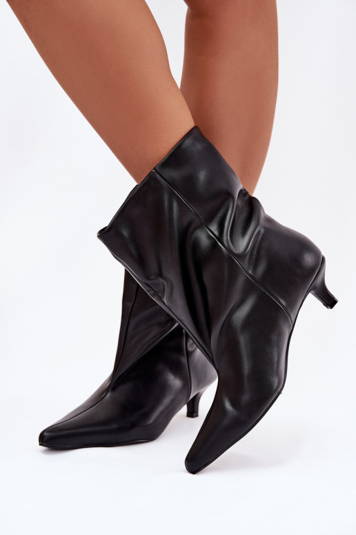 Un modèle convaincant Bottes pour femmes Sur un talon basLuźną CholeÀką couleur noire Jessalia