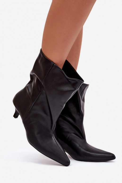 Un modèle convaincant Bottes pour femmes Sur un talon basLuźną CholeÀką couleur noire Jessalia