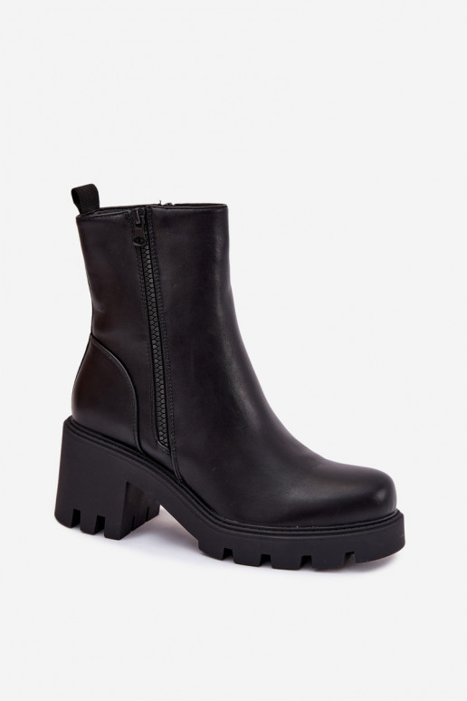 Bottes pour femmes réchauffer Sur un énorme poteau couleur noire Ameliane