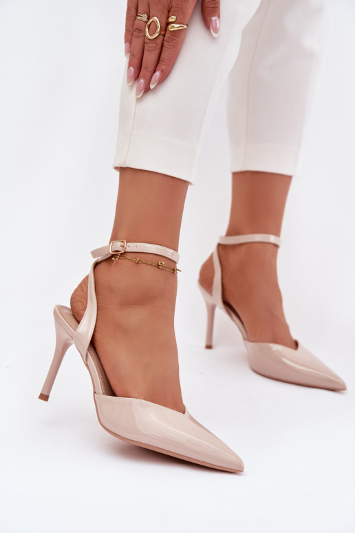 avec effet vernis chaussures à talons hauts avec un talon ouvert beige Laretta