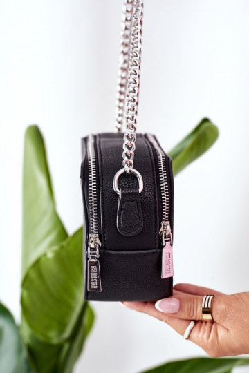 Un petit sac à main Big Star II574083 noir 2